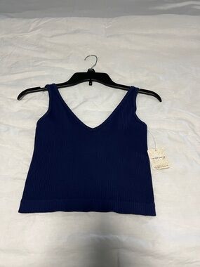 Free People Sleeveless V-Neck Ribbed cropped Tank Top - Navy